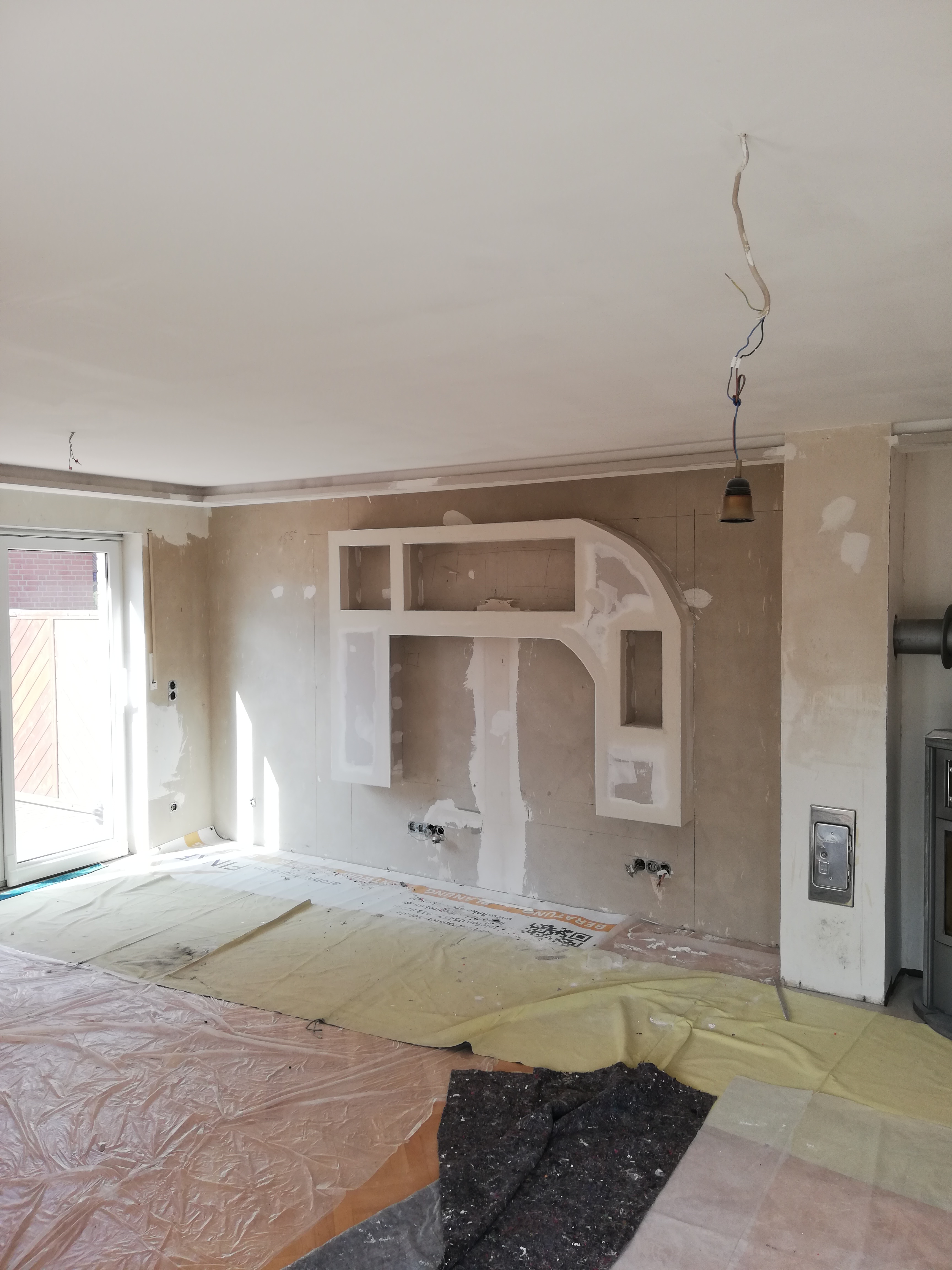 Verkleidung Gipskarton- oder Gipsfaserplatten